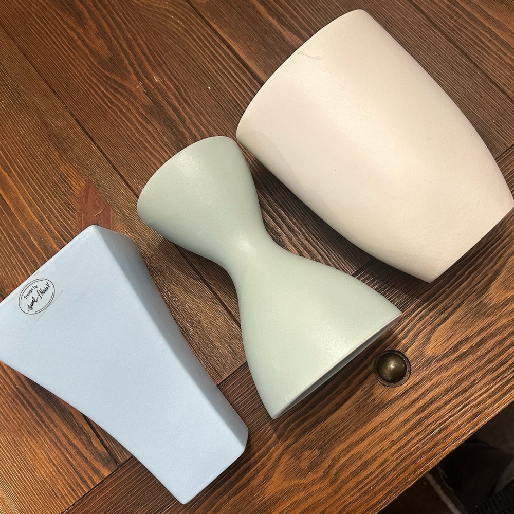 Vintage IKEA Anne Nilsson Ceramic Vase Set - Picture 8 of 10